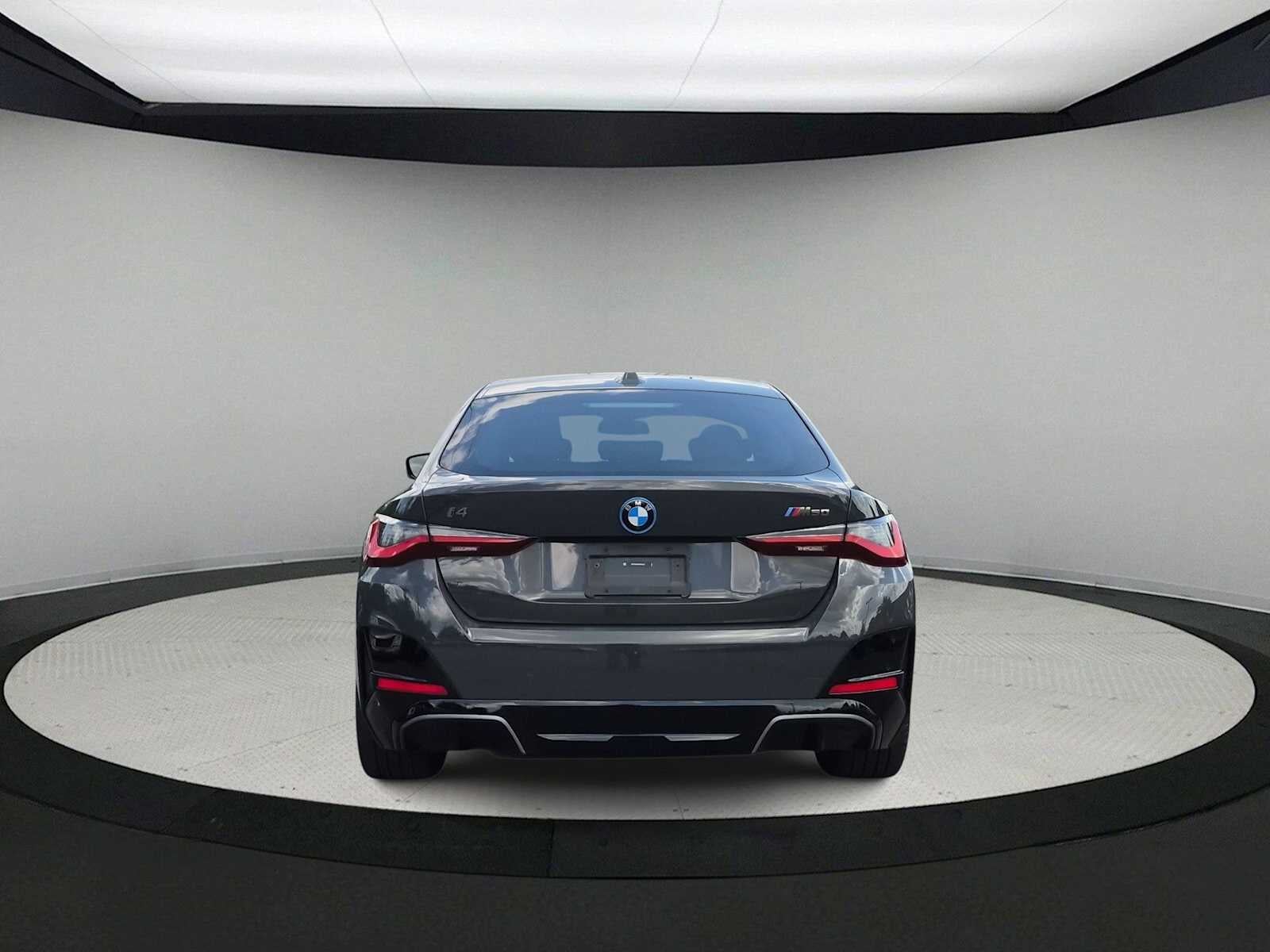 2024 BMW i4 M50