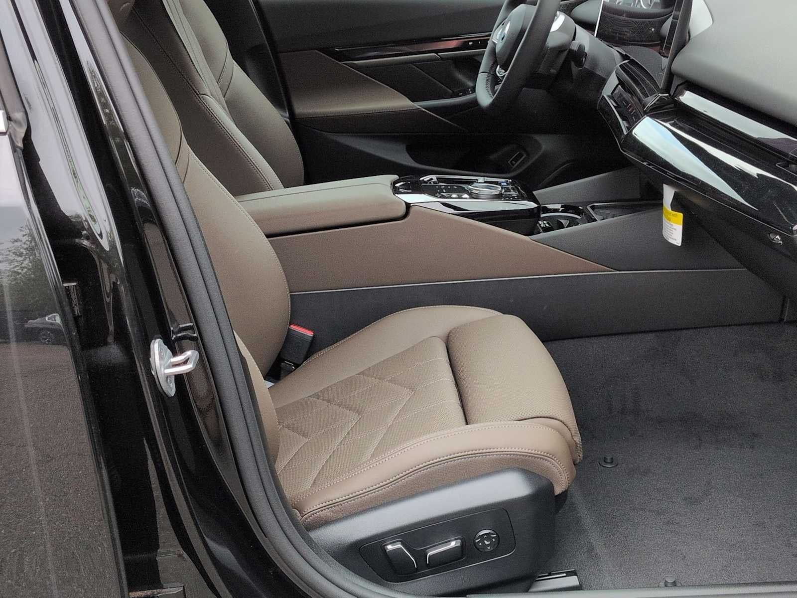 2027 BMW i5 xDrive40