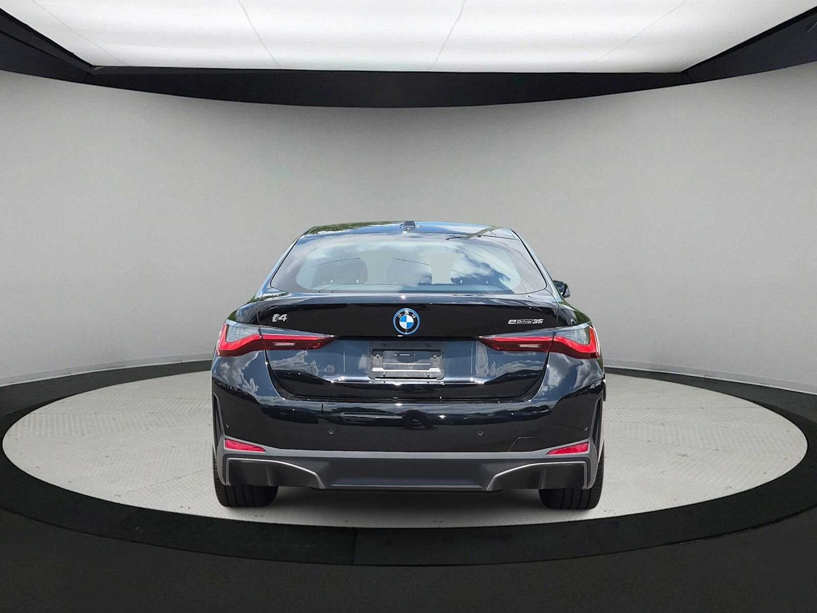 2024 BMW i4 eDrive35