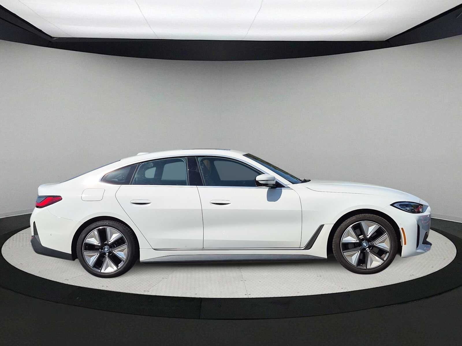 2024 BMW i4 eDrive35