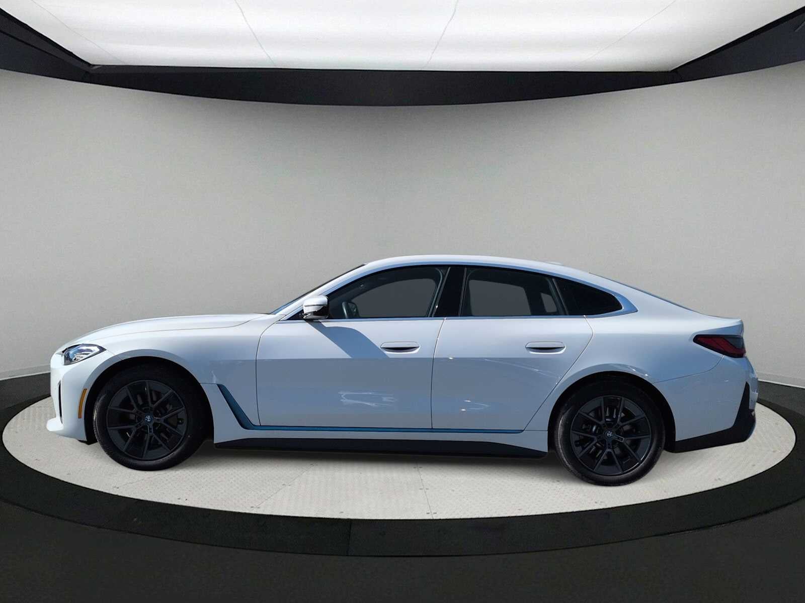 2024 BMW i4 eDrive35
