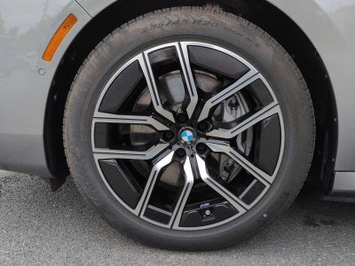 2025 BMW i7 eDrive50