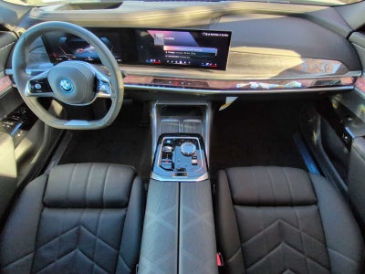 2025 BMW i7 eDrive50