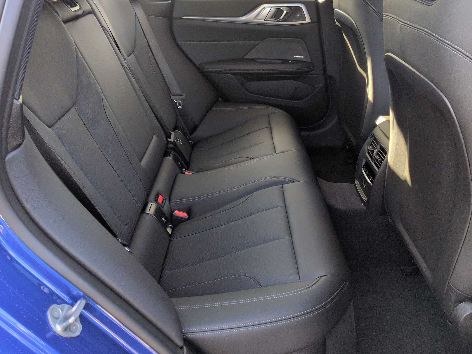 2026 BMW i4 xDrive40 xDrive40