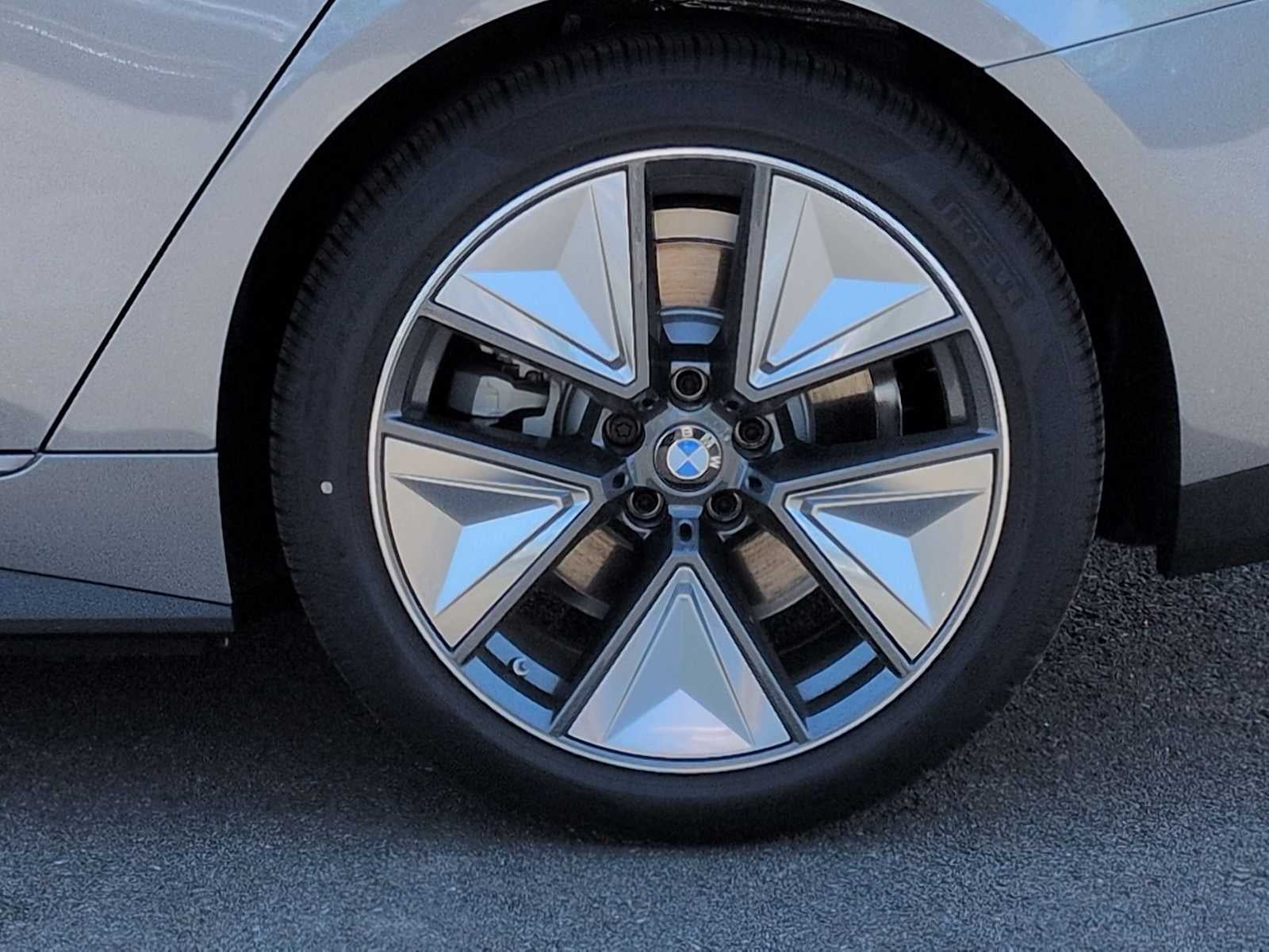 2026 BMW i4 xDrive40