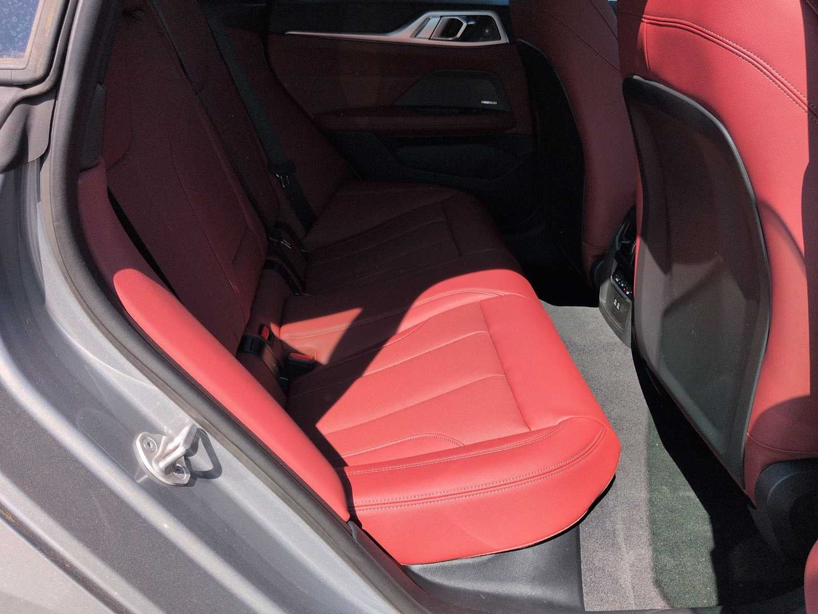 2026 BMW i4 xDrive40