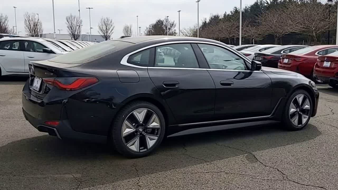 2025 BMW i4 xDrive40 xDrive40