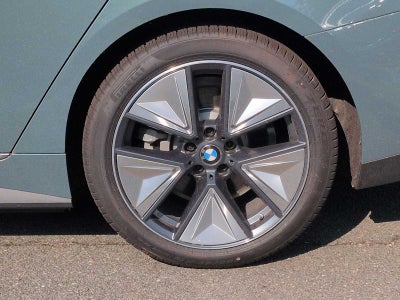 2026 BMW i4 xDrive40 xDrive40