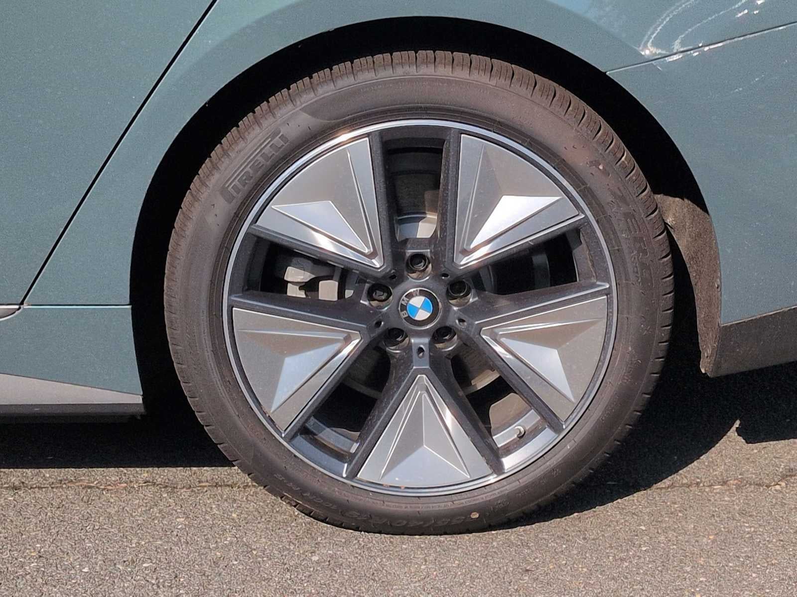 2026 BMW i4 xDrive40 xDrive40