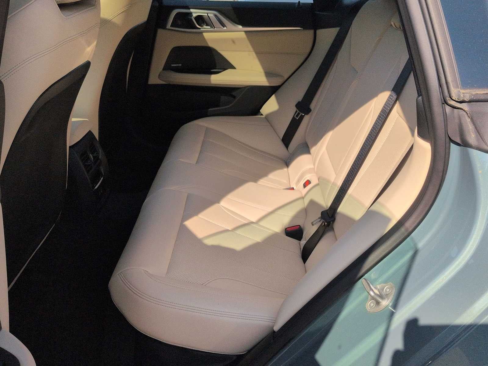 2026 BMW i4 xDrive40 xDrive40
