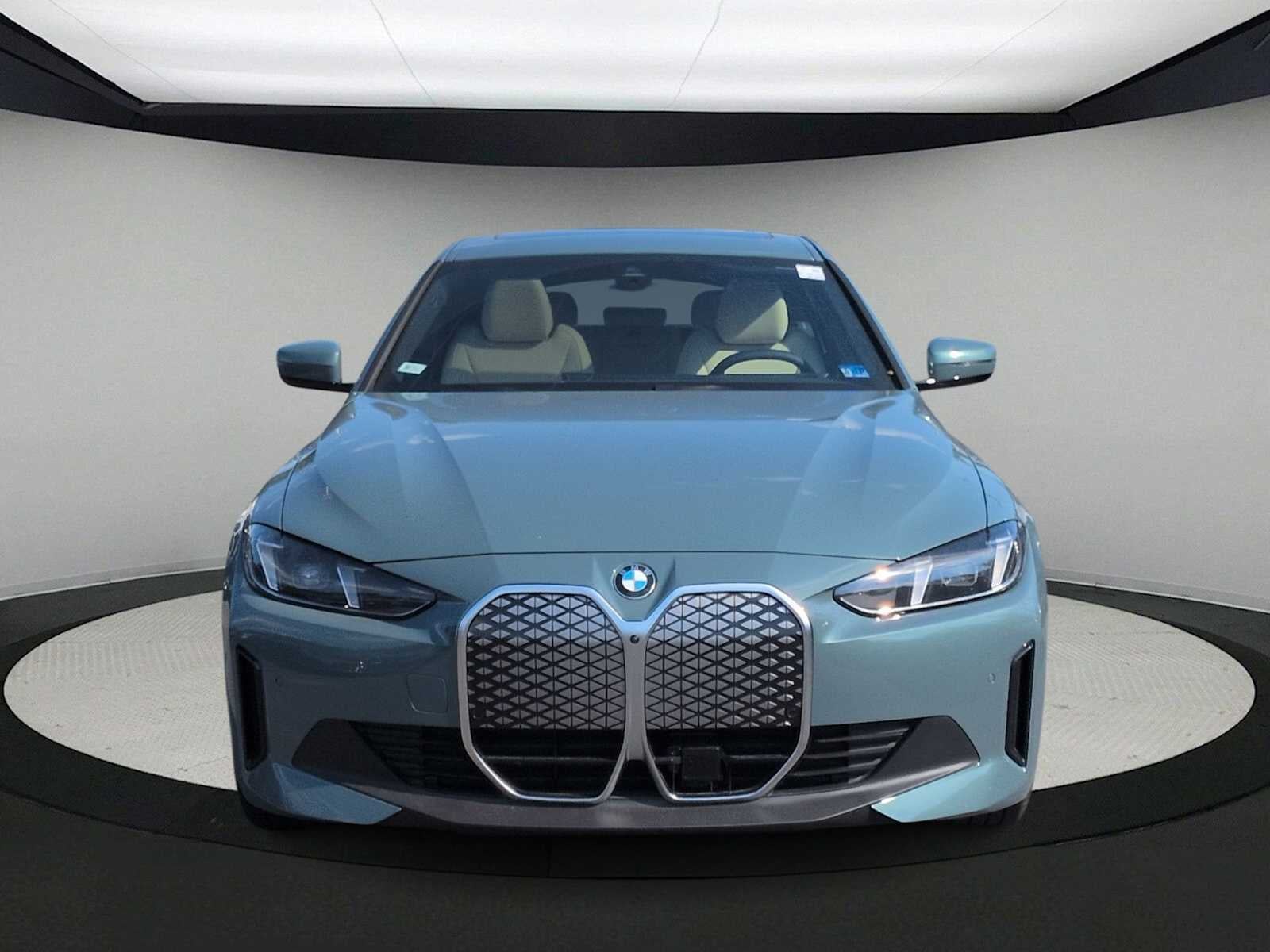 2026 BMW i4 xDrive40 xDrive40