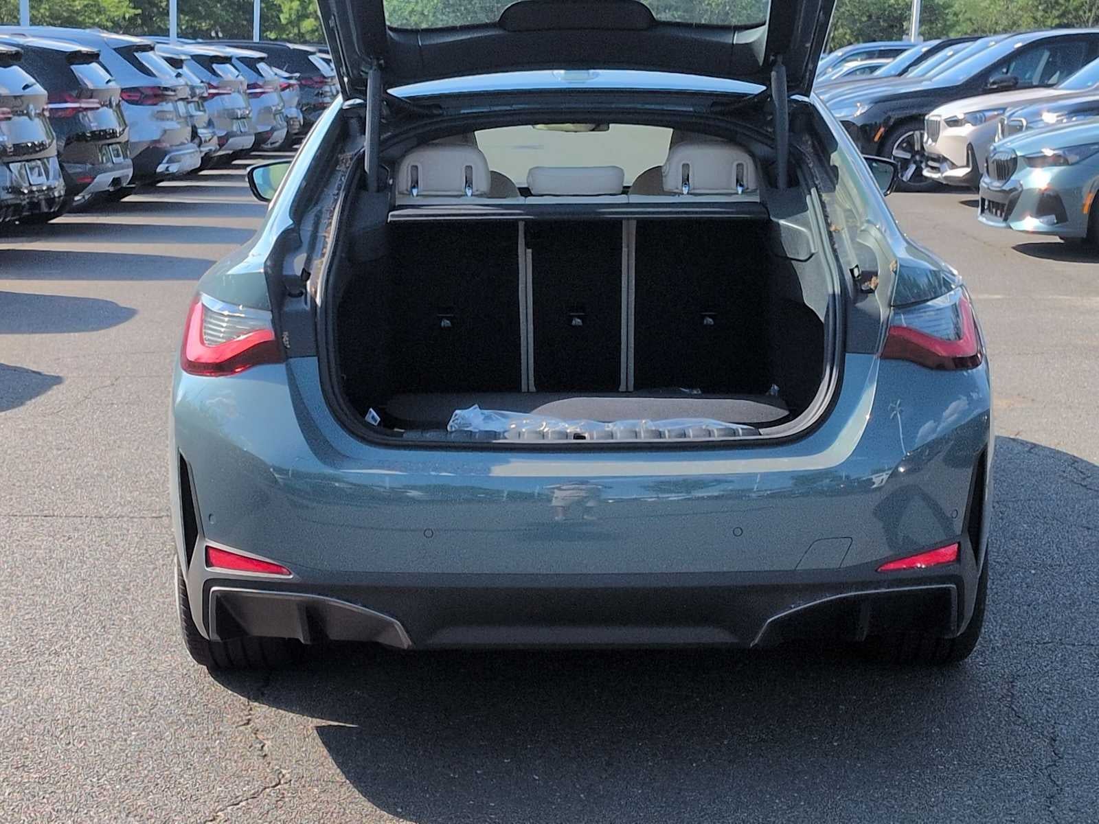 2026 BMW i4 xDrive40 xDrive40