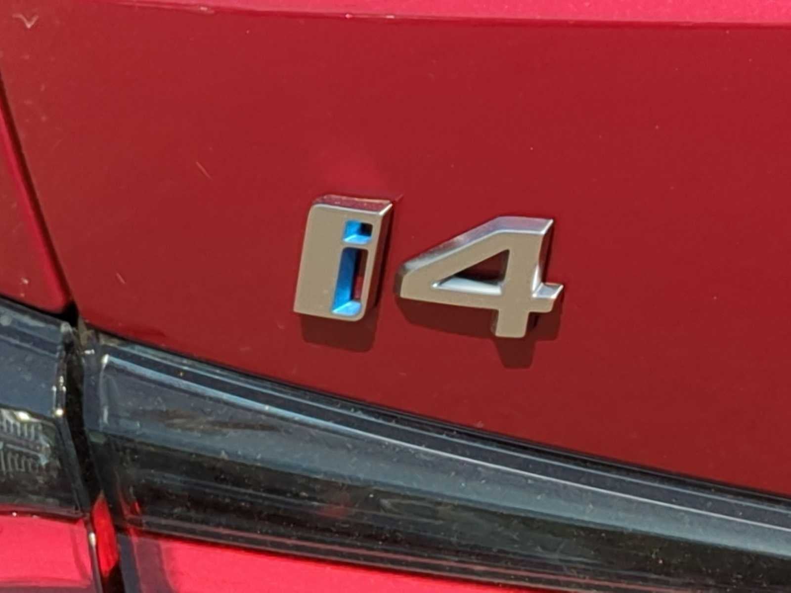 2025 BMW i4 xDrive40