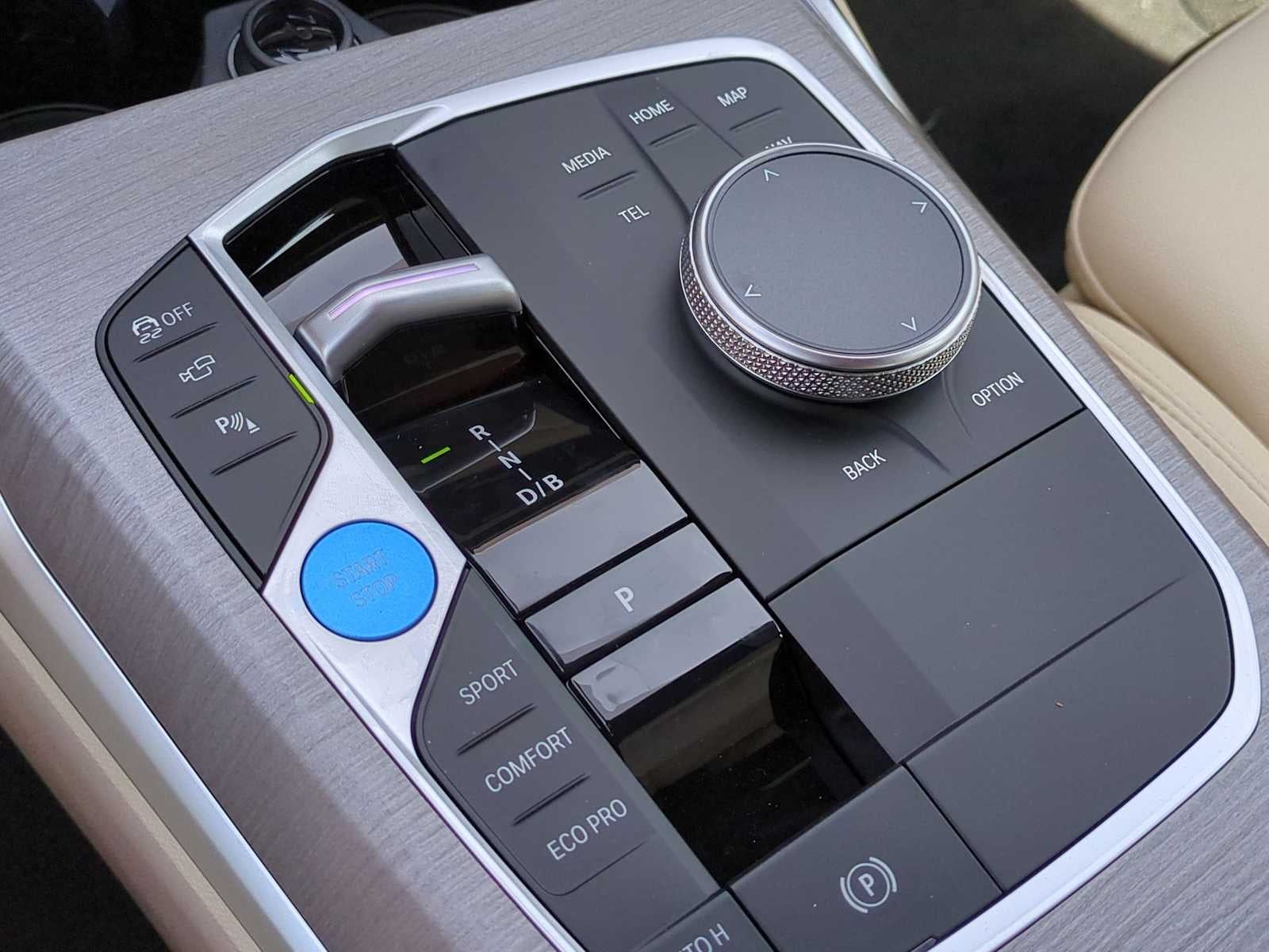 2025 BMW i4 xDrive40