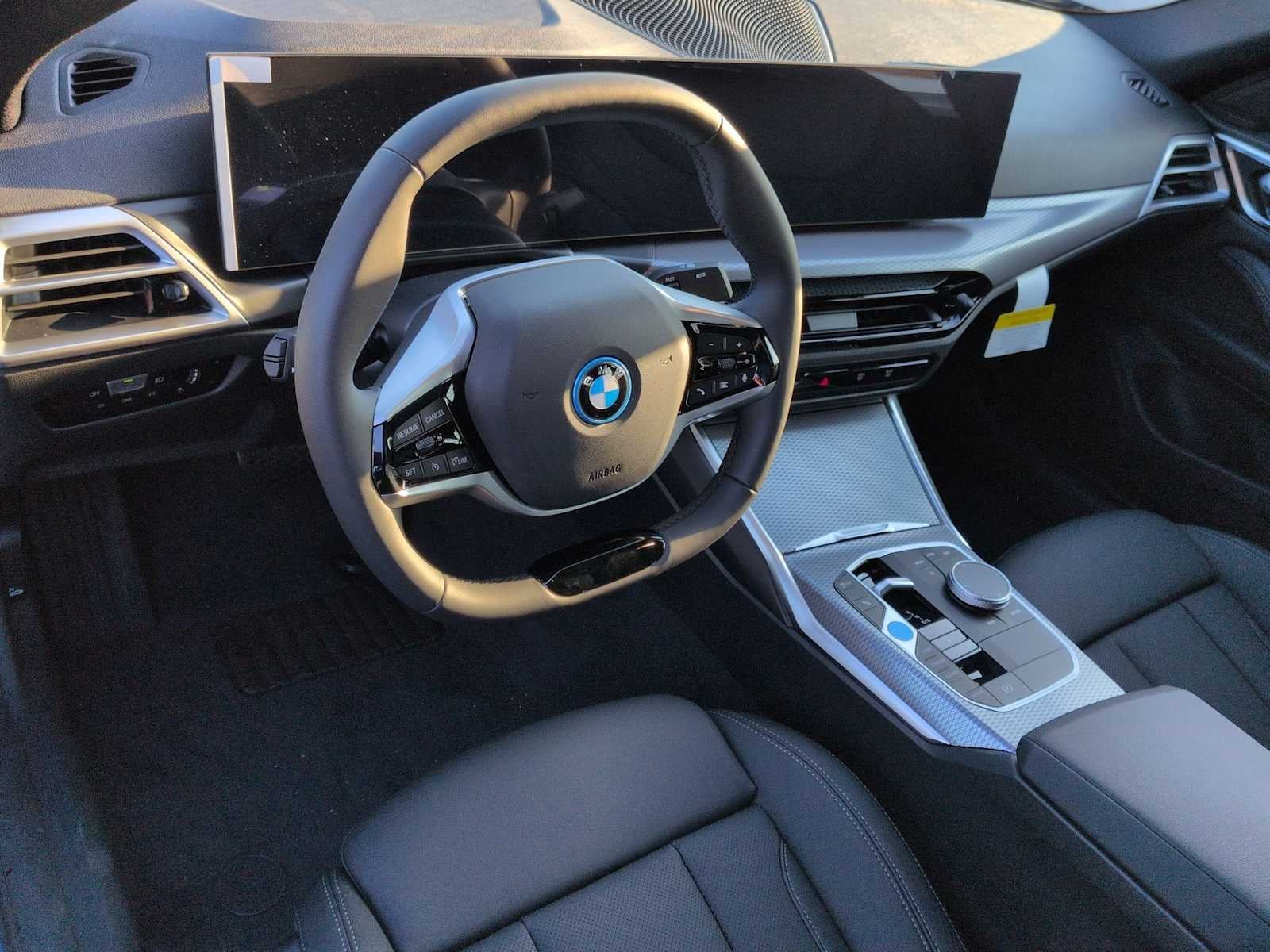 2026 BMW i4 xDrive40