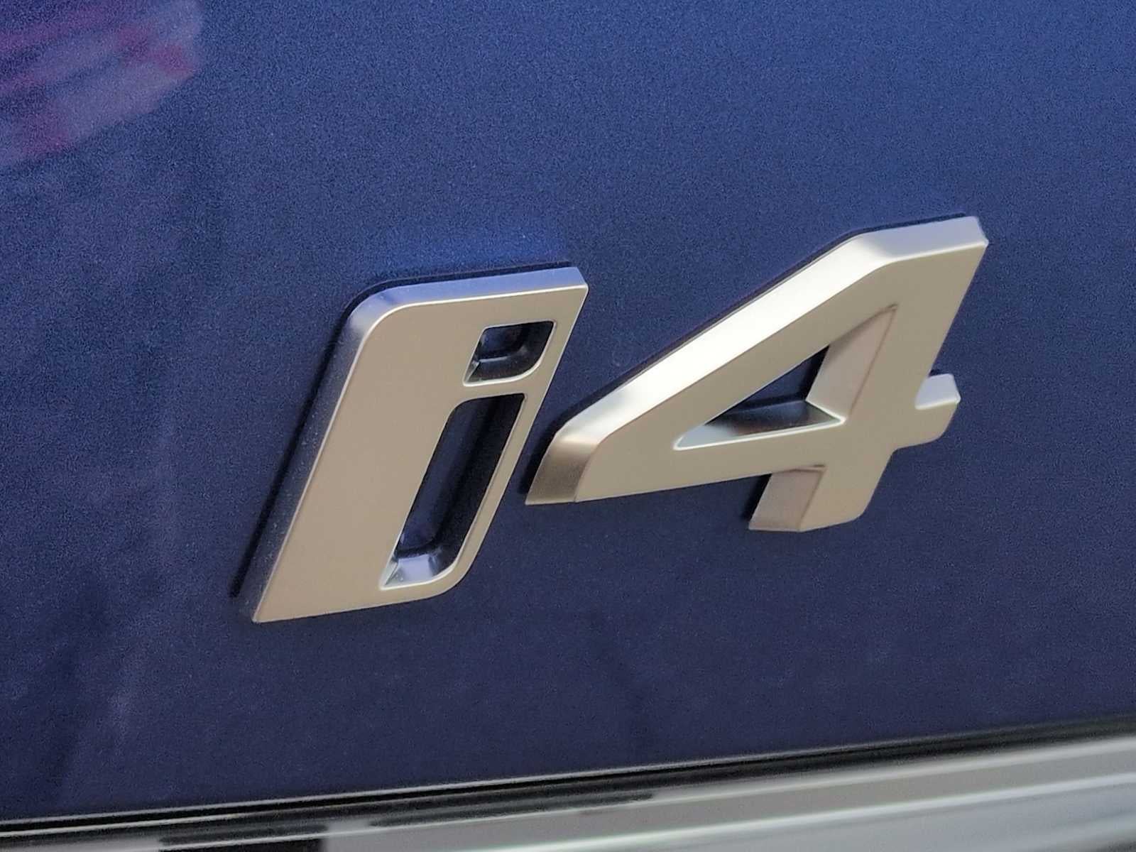 2026 BMW i4 xDrive40