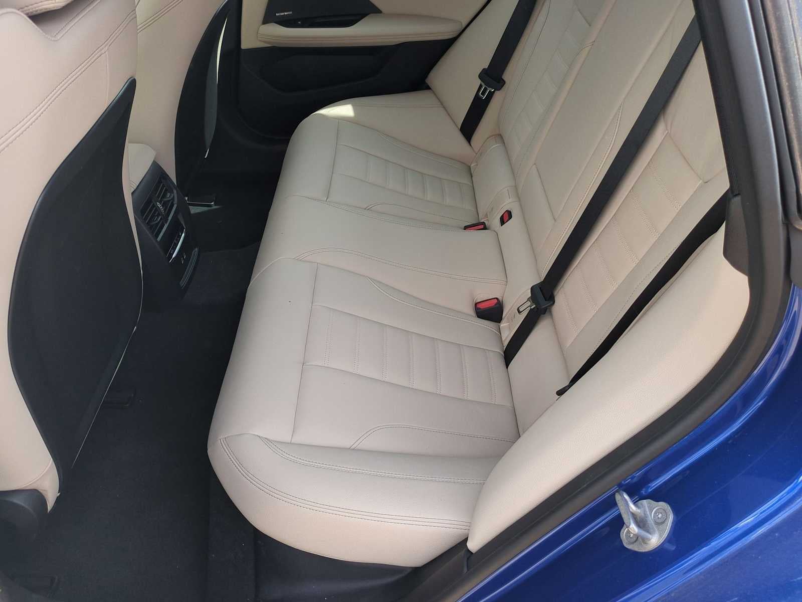 2025 BMW i4 xDrive40 xDrive40