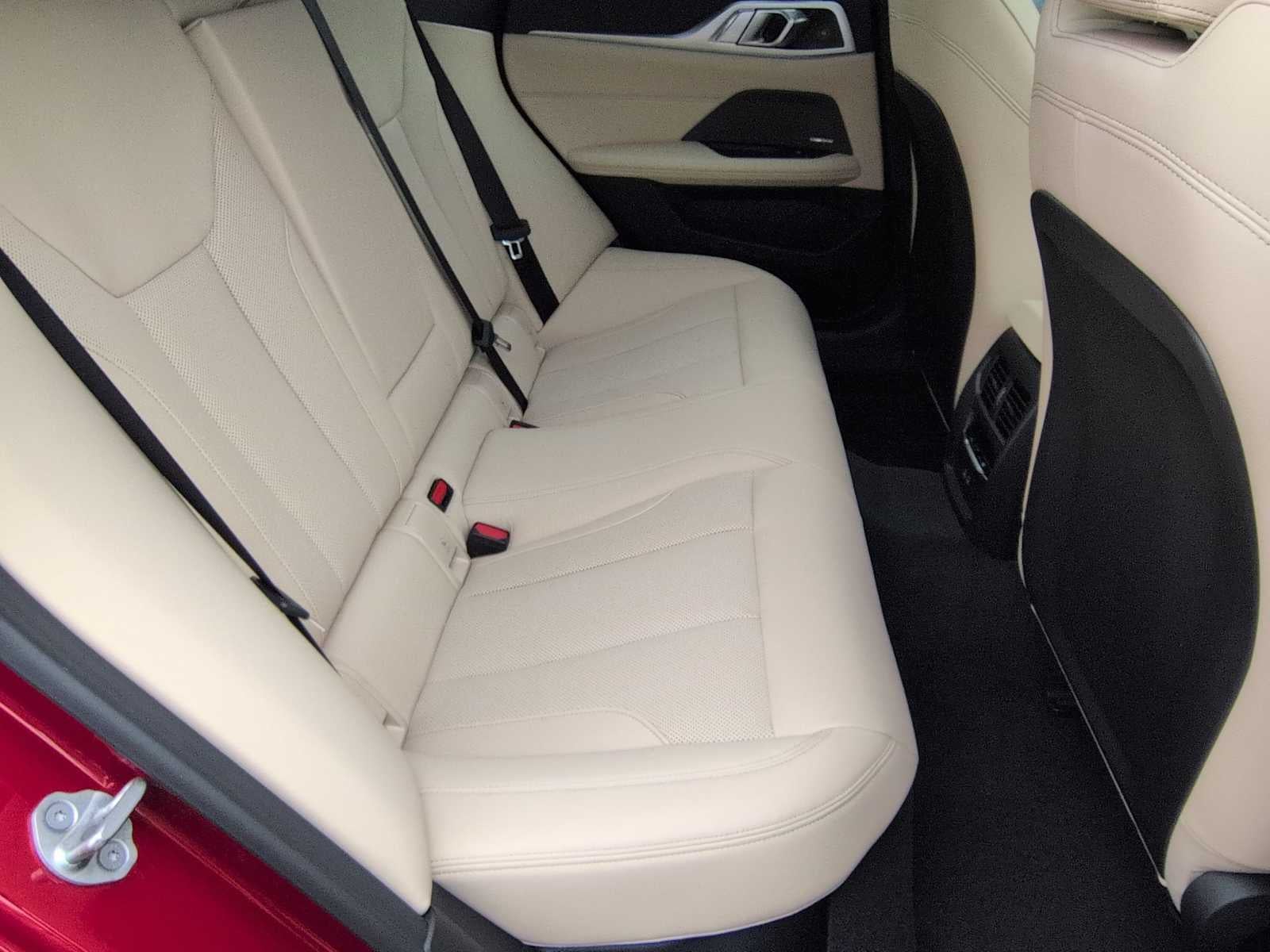 2026 BMW i4 xDrive40