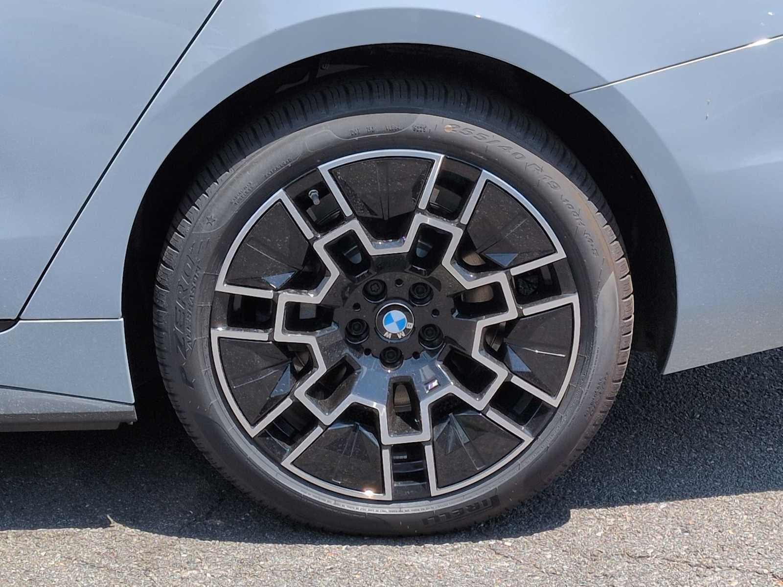 2026 BMW i4 xDrive40 xDrive40