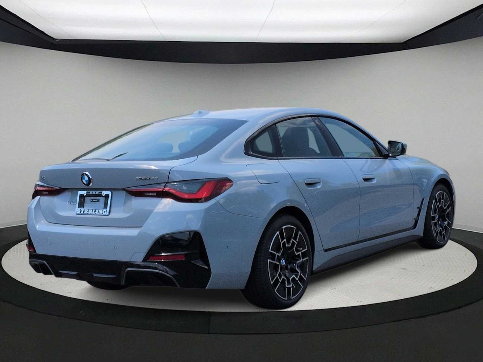 2026 BMW i4 xDrive40 xDrive40