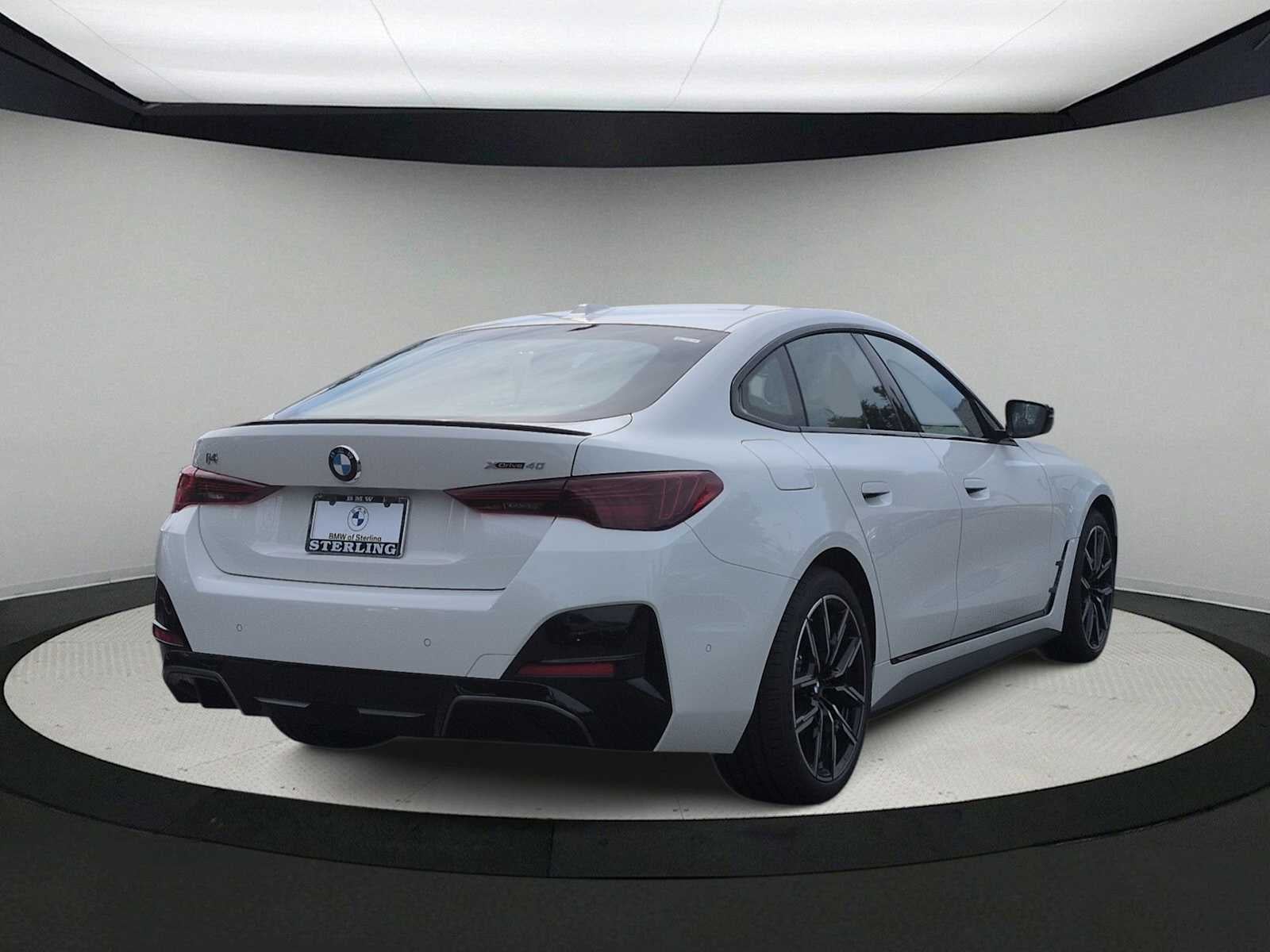 2026 BMW i4 xDrive40