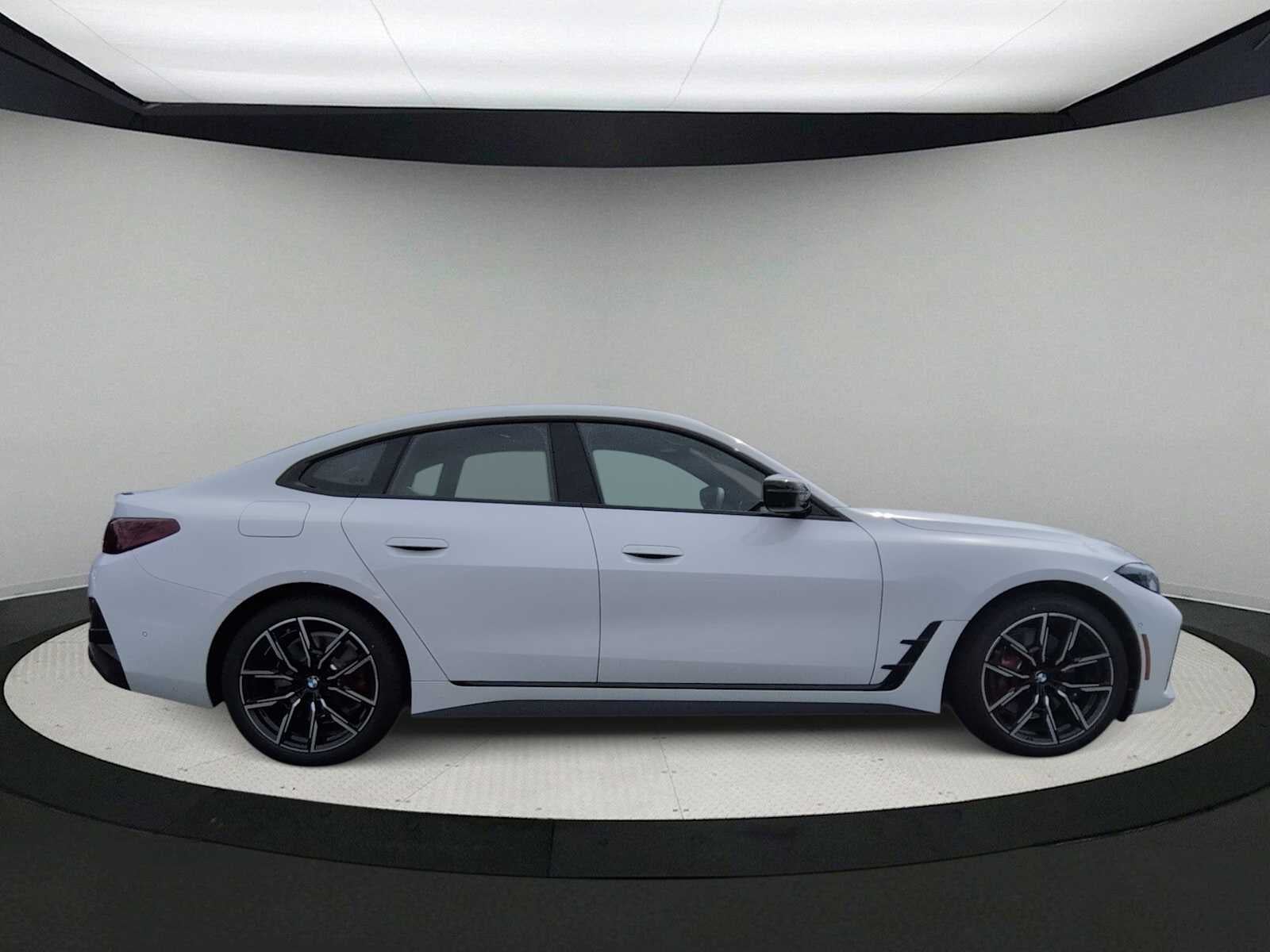2026 BMW i4 xDrive40