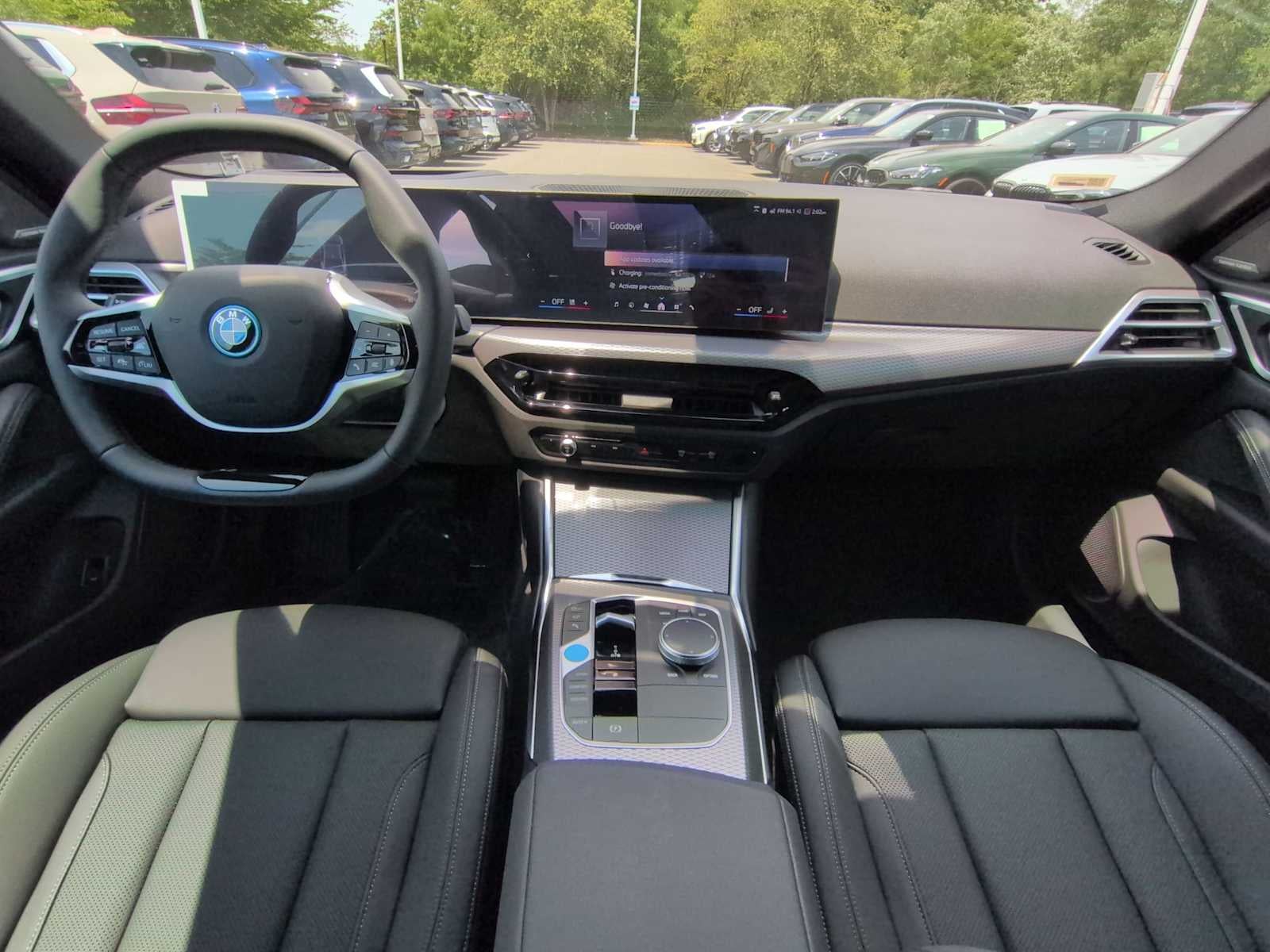 2026 BMW i4 xDrive40 xDrive40