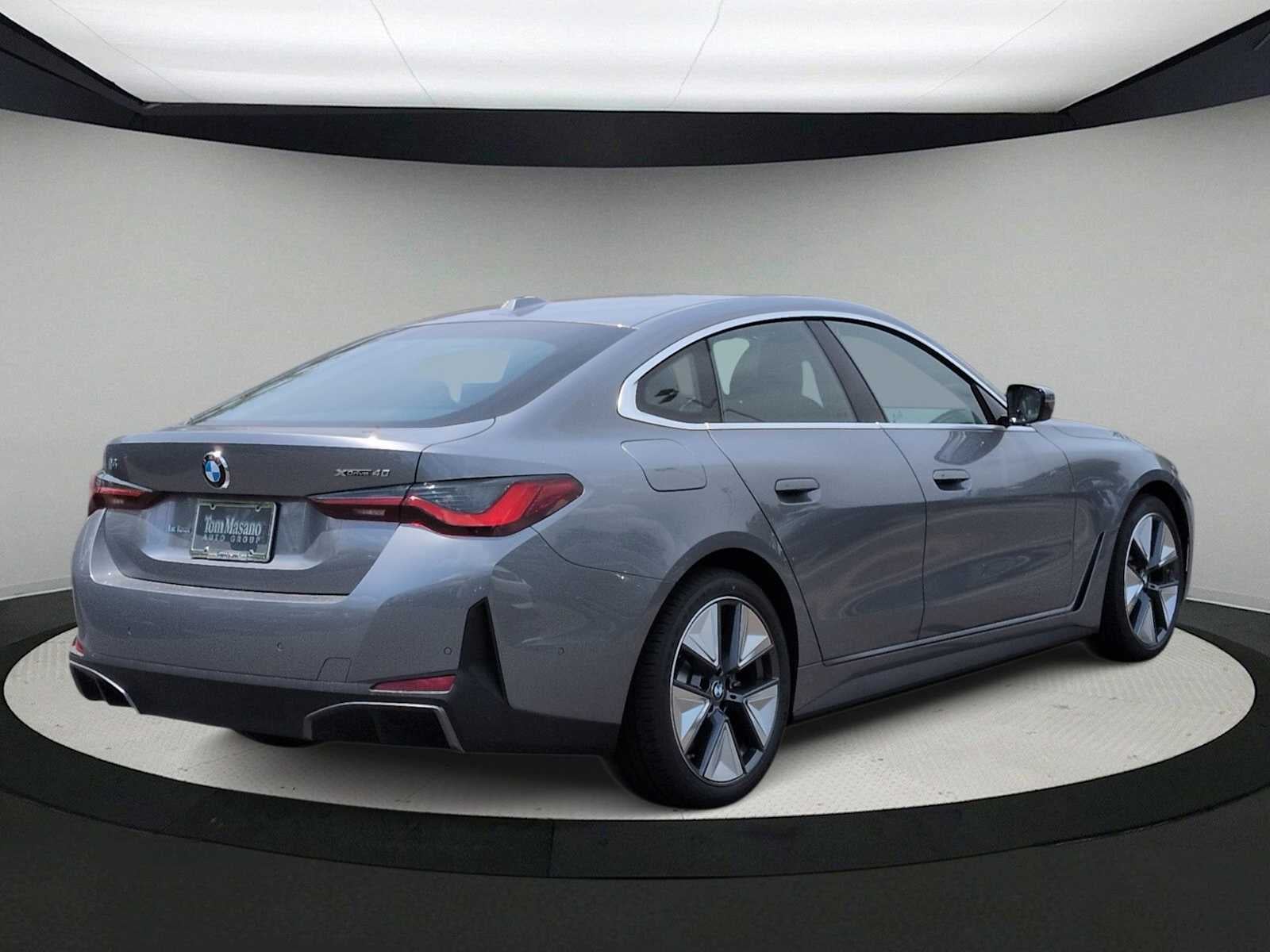 2026 BMW i4 xDrive40 xDrive40