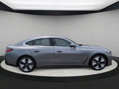2026 BMW i4 xDrive40 xDrive40
