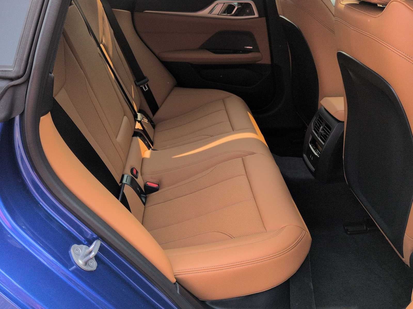 2026 BMW i4 xDrive40