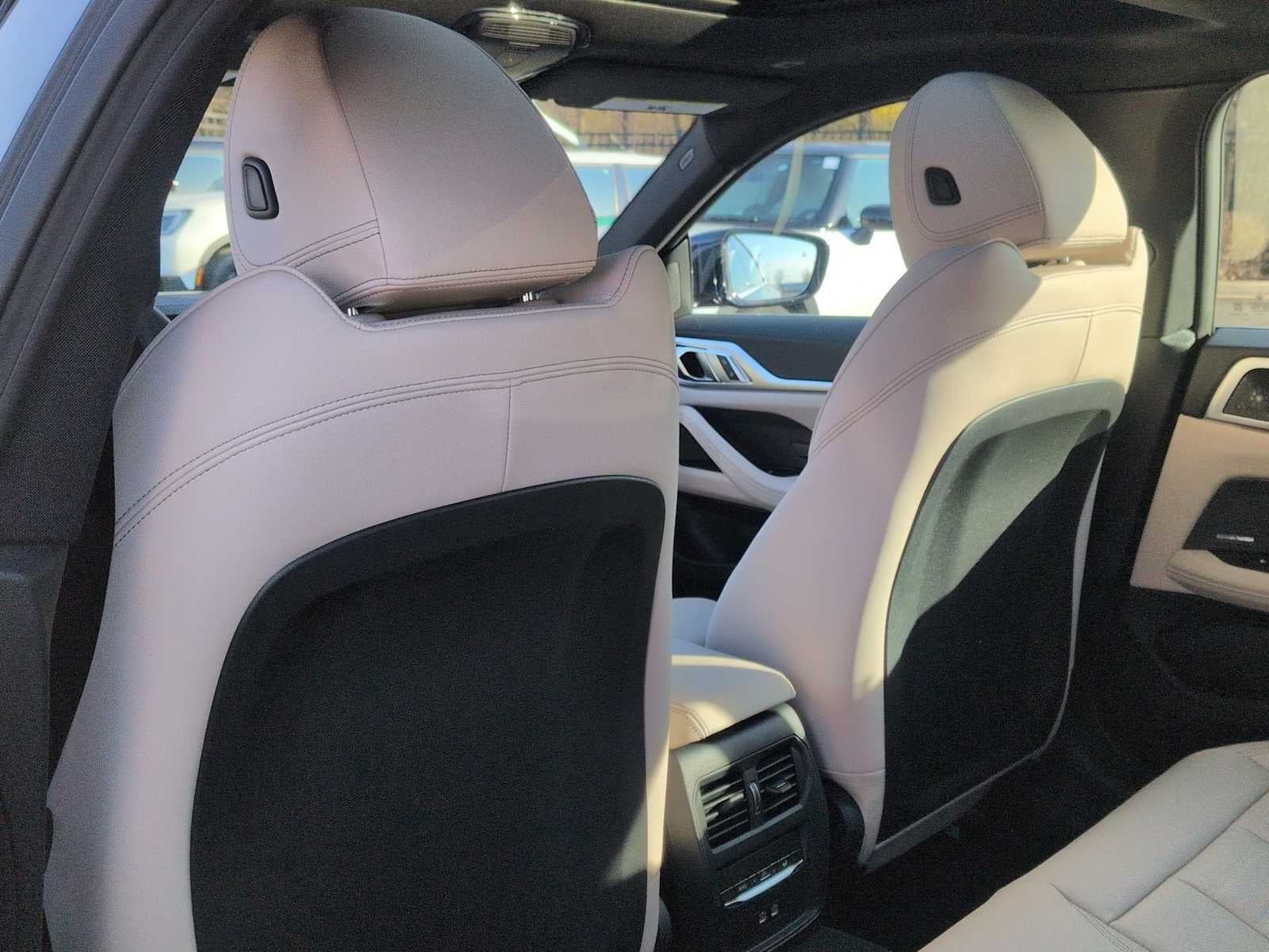 2026 BMW i4 xDrive40 xDrive40