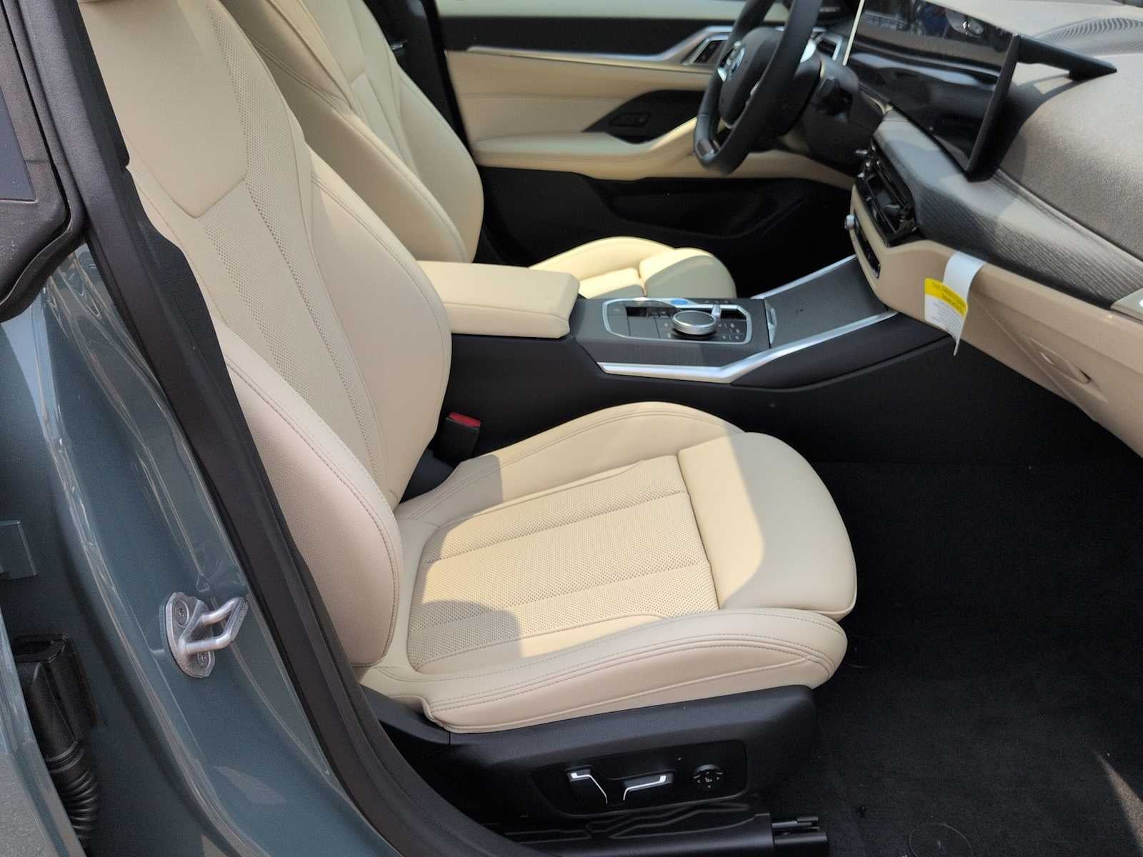 2026 BMW i4 xDrive40