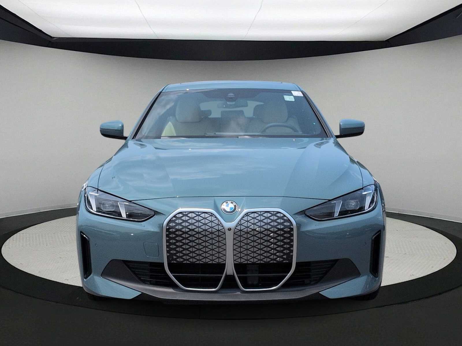 2026 BMW i4 xDrive40