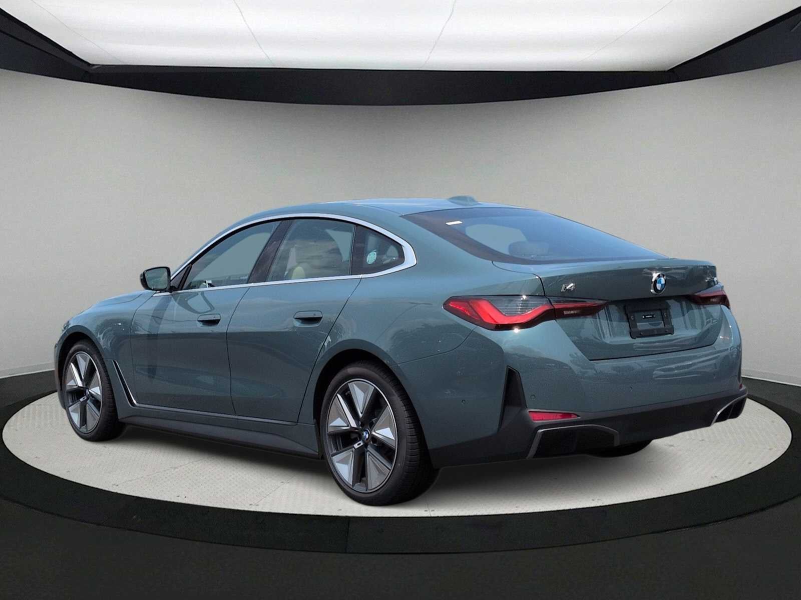 2026 BMW i4 xDrive40
