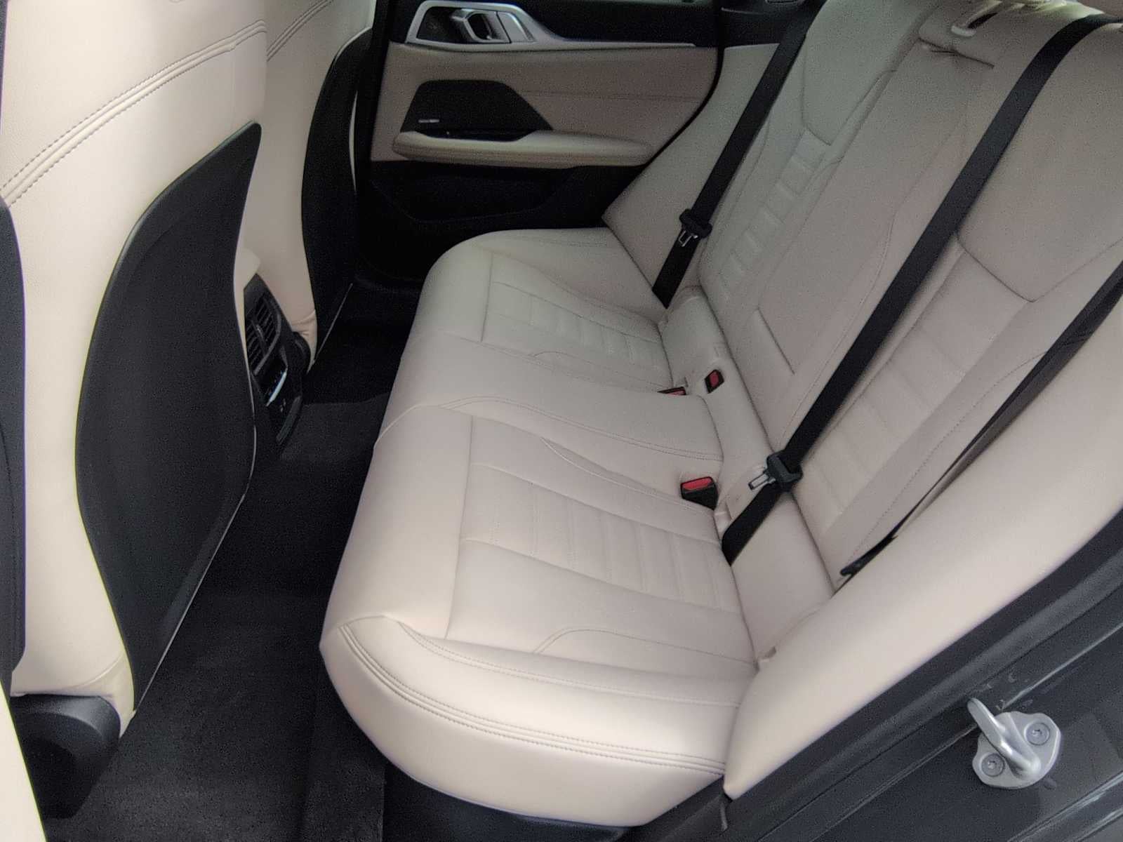 2026 BMW i4 xDrive40 xDrive40