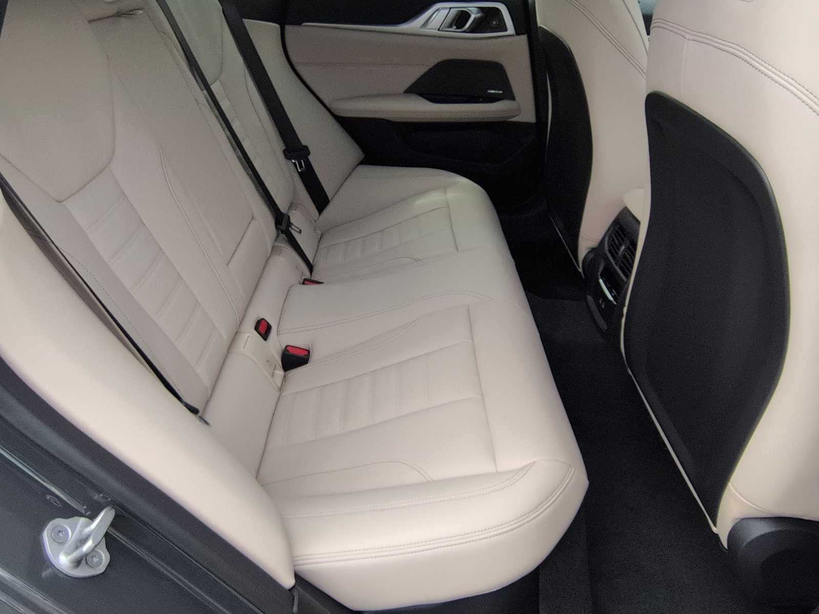 2026 BMW i4 xDrive40 xDrive40