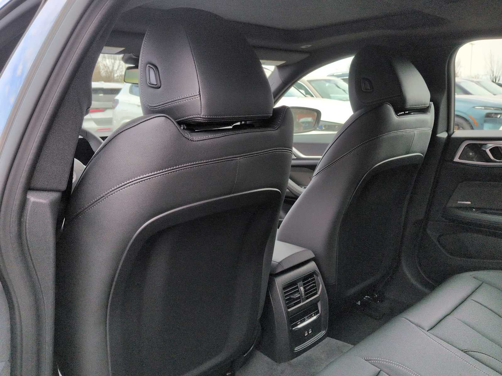 2026 BMW i4 xDrive40