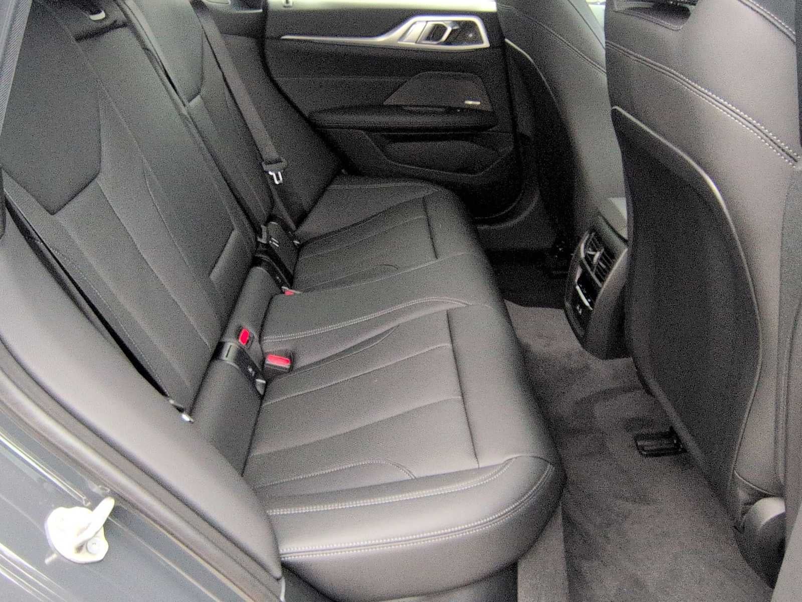 2026 BMW i4 xDrive40