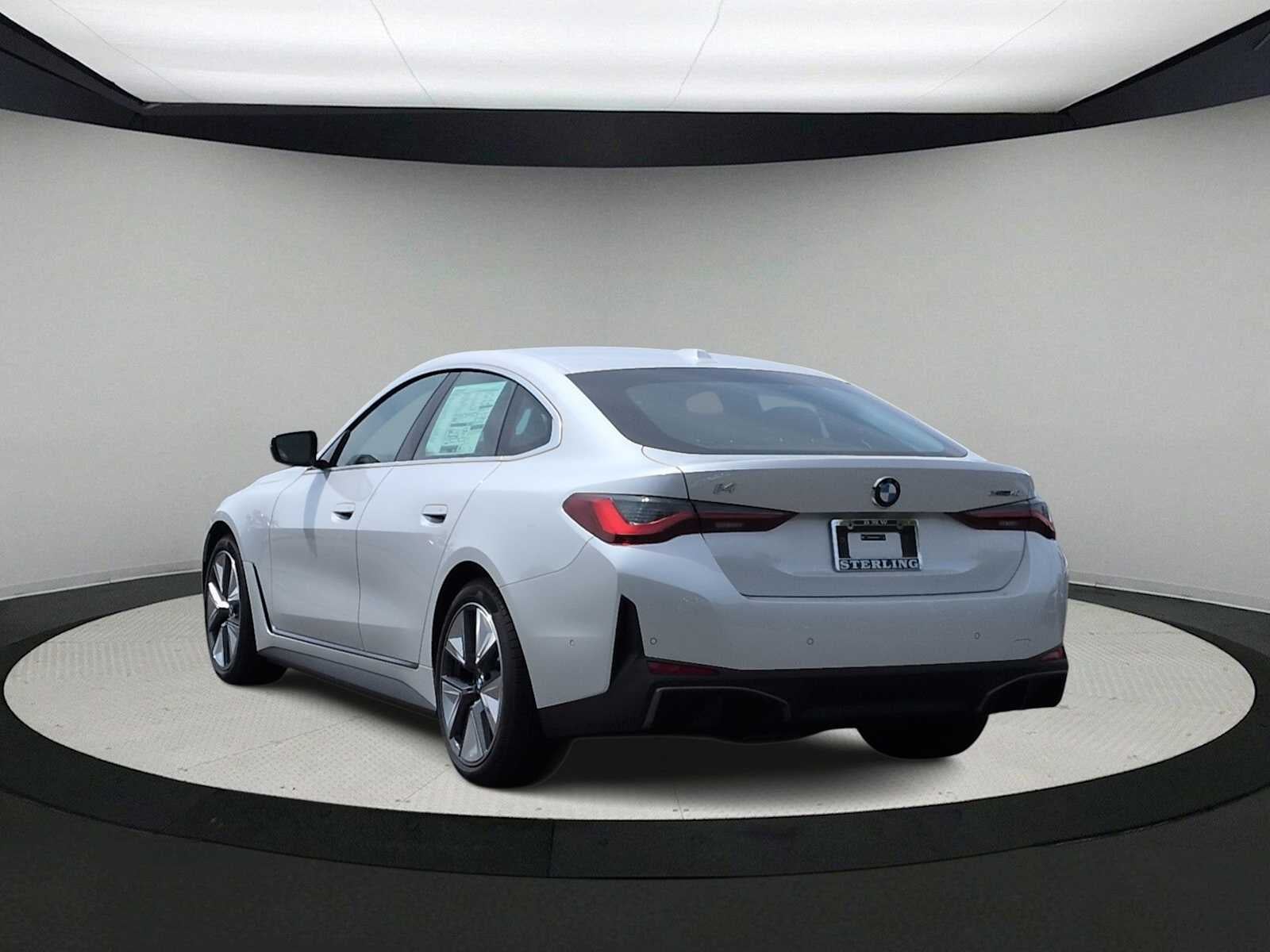2026 BMW i4 xDrive40