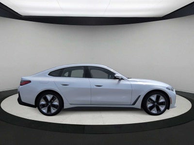 2026 BMW i4 xDrive40