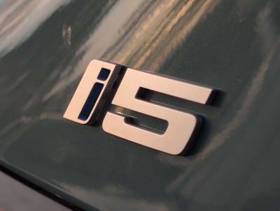 2026 BMW i5 eDrive40