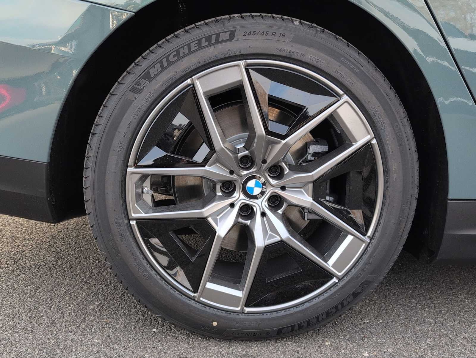 2026 BMW i5 eDrive40