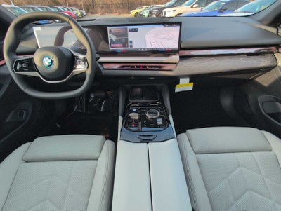 2026 BMW i5 eDrive40