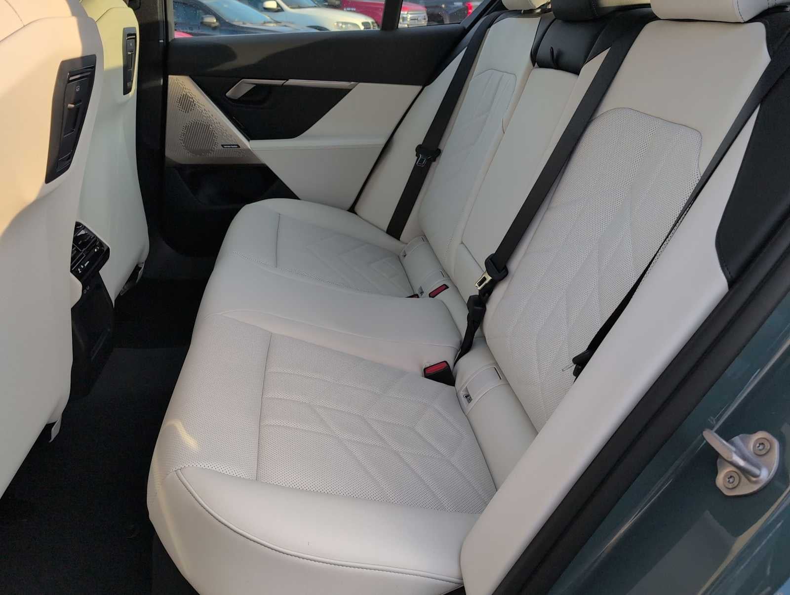 2026 BMW i5 eDrive40