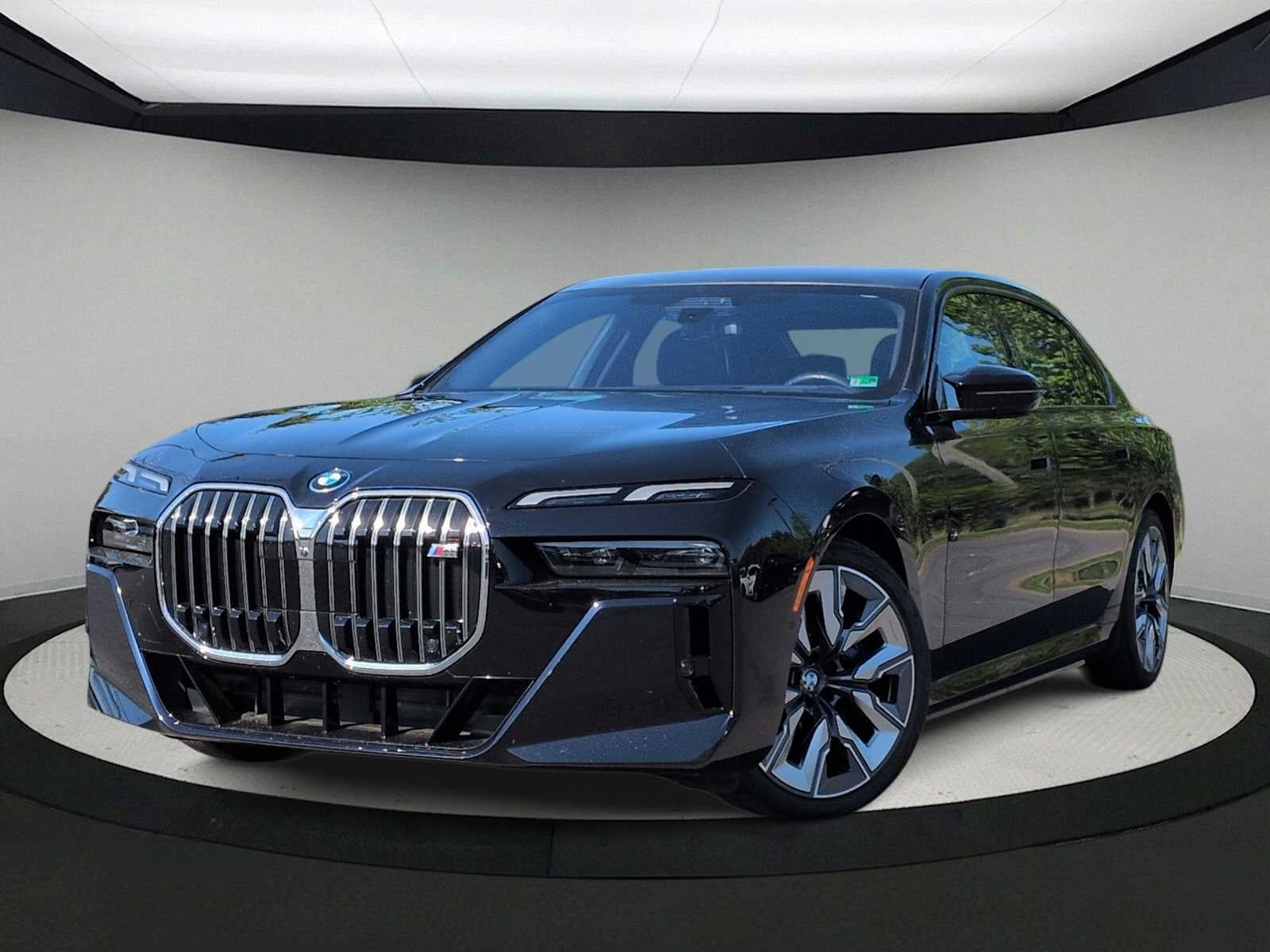 2024 BMW i7 M70's photo
