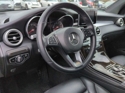 2019 Mercedes-Benz GLC 300 GLC 300