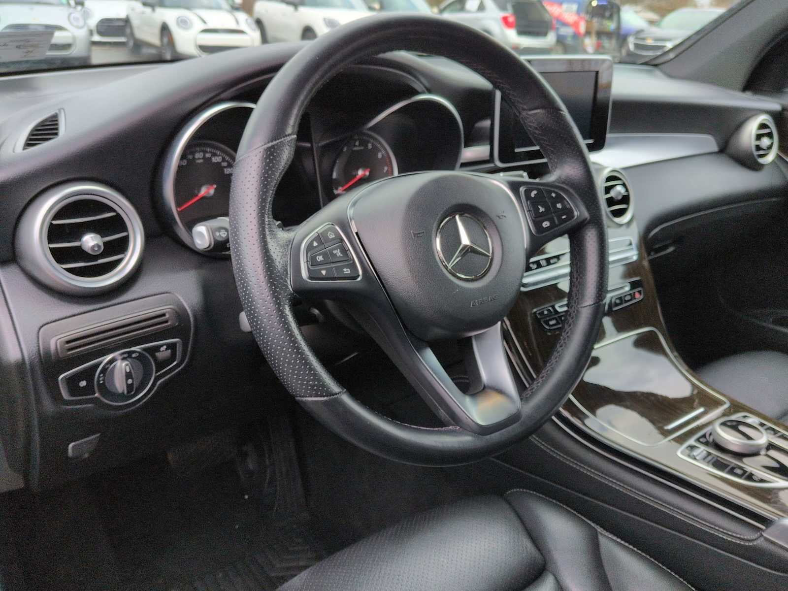 2019 Mercedes-Benz GLC 300 GLC 300