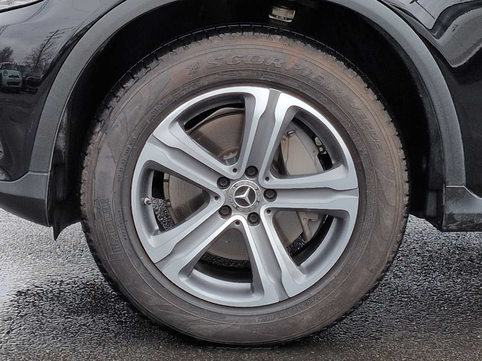 2019 Mercedes-Benz GLC 300 GLC 300