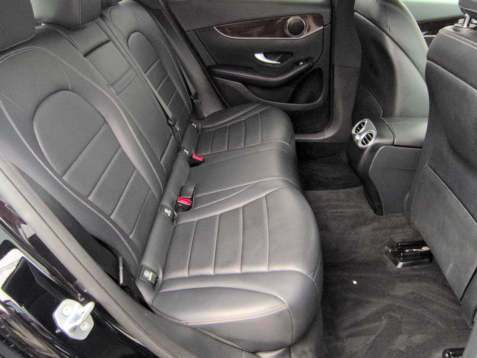 2019 Mercedes-Benz GLC 300 GLC 300