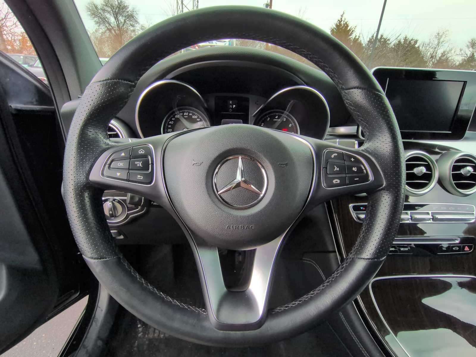 2019 Mercedes-Benz GLC 300 GLC 300